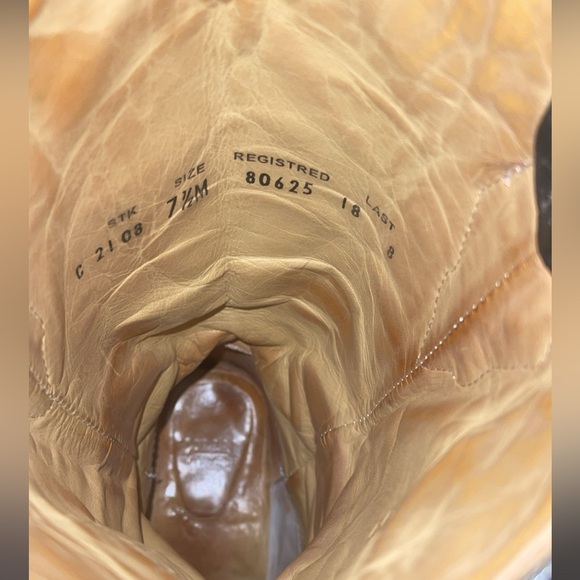 SOLD - Picture 4 of 5